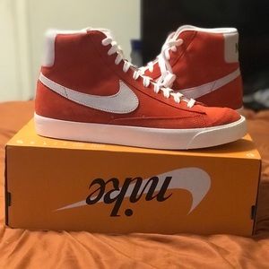 Nike Blazer Mid ‘77 Suede “Texas Longhorns”